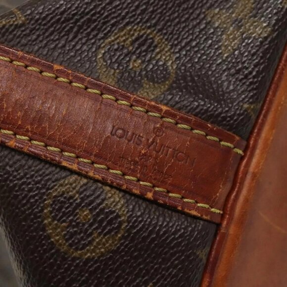 LOUIS VUITTON Monogram Petit Noe Shoulder Bag LV Auth - Picture 13 of 16